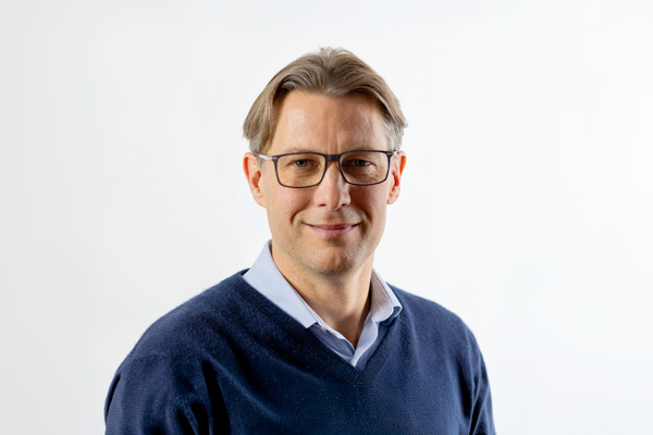 Stefan Larsson